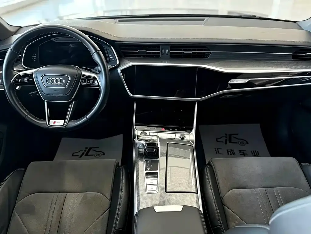 Audi A6L — фото 9