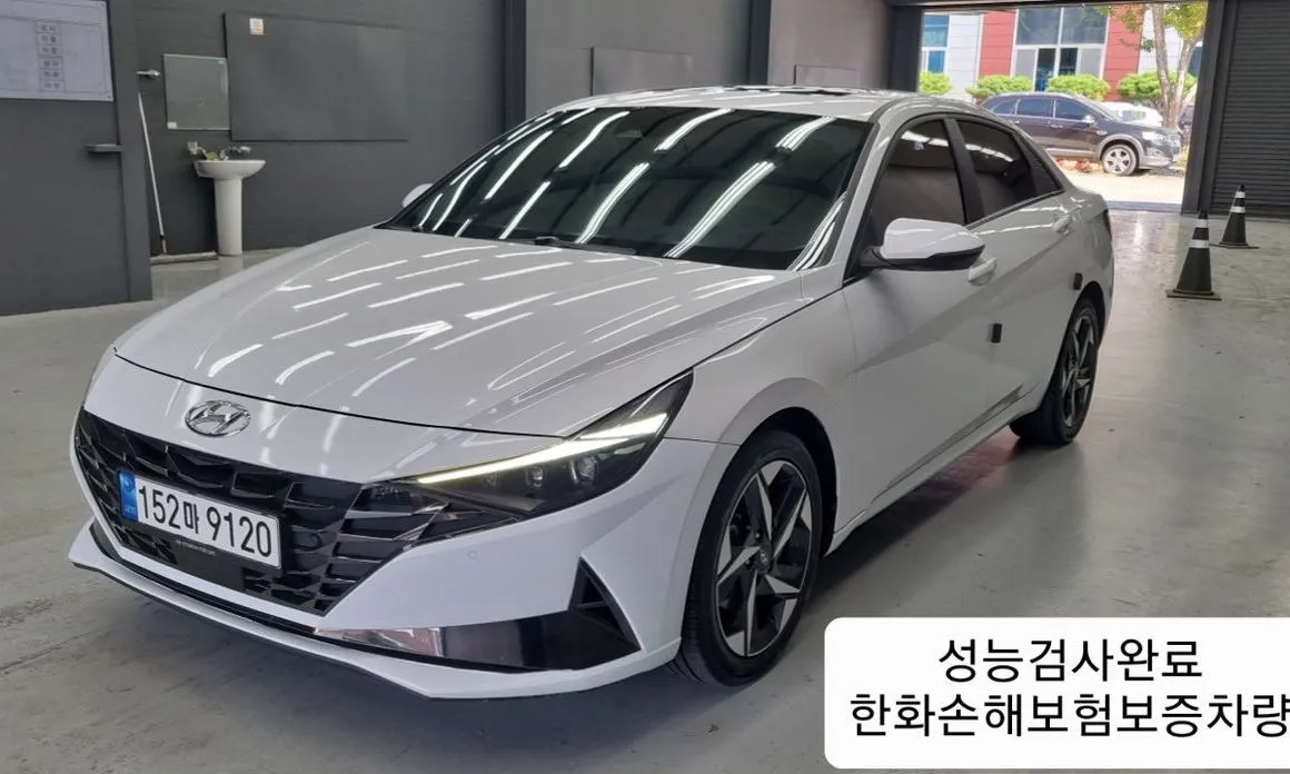 Hyundai AVANTE — фото 1