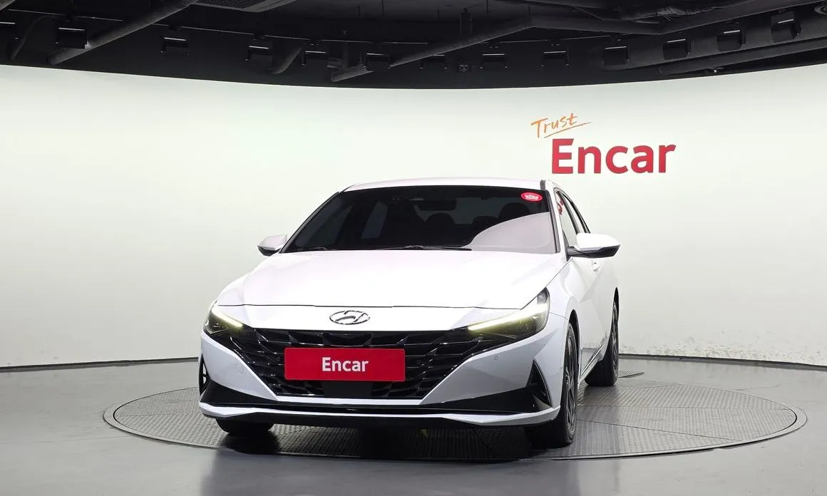 Hyundai AVANTE — фото 3