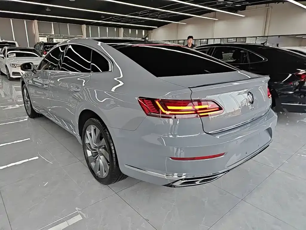 Volkswagen CC — фото 3