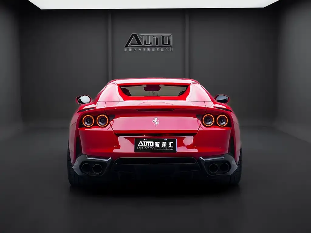 Ferrari 812 — фото 2