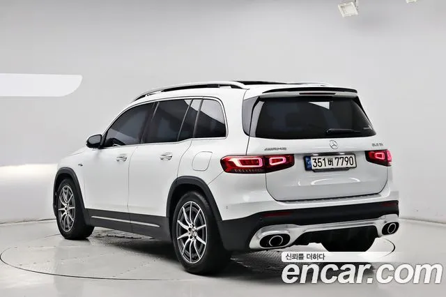Mercedes-Benz GLB-Class — фото 2