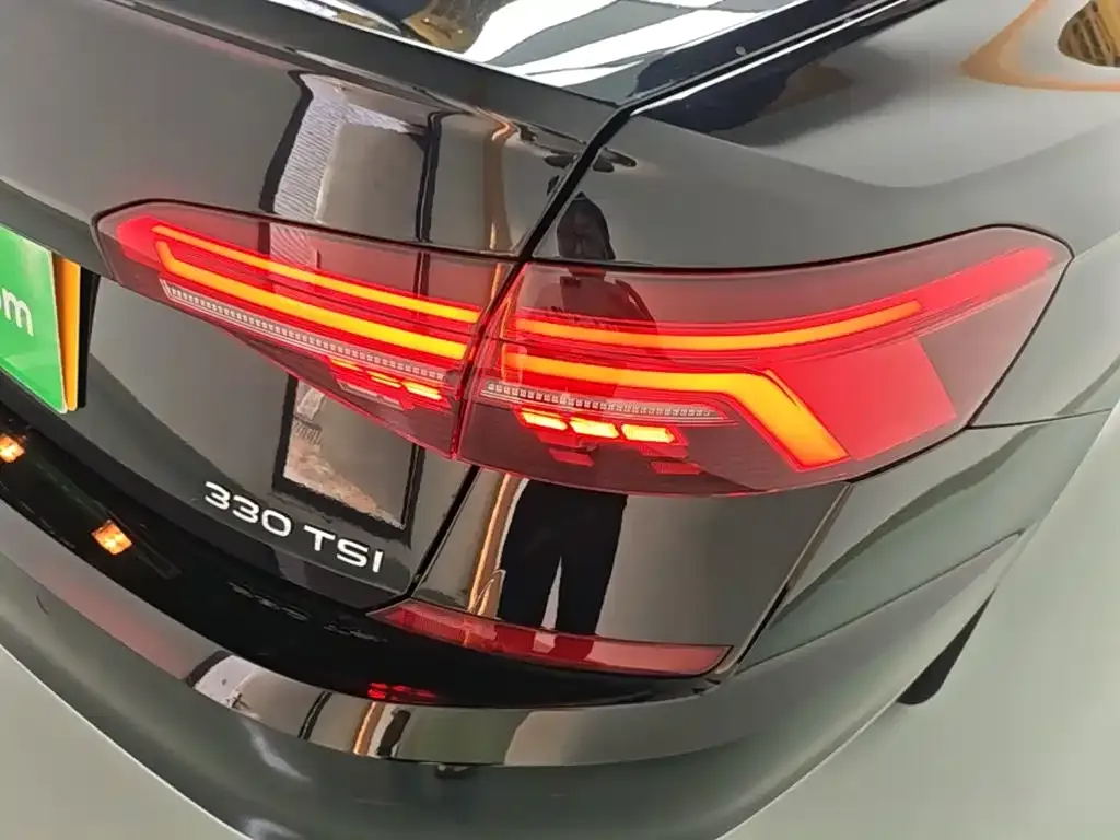 Volkswagen Passat — фото 5