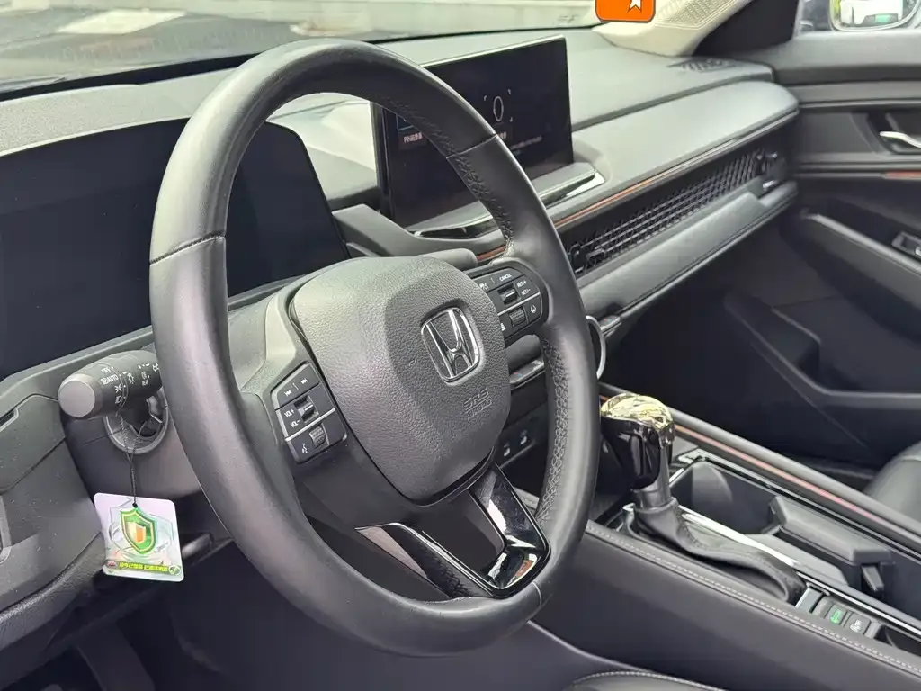 Honda Accord — фото 2