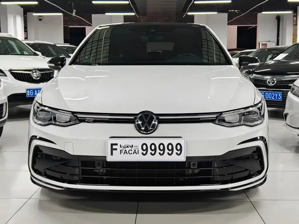Volkswagen Golf — фото 3