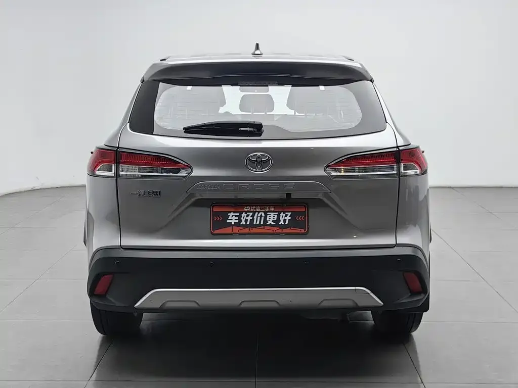 Toyota Corolla Cross — фото 2