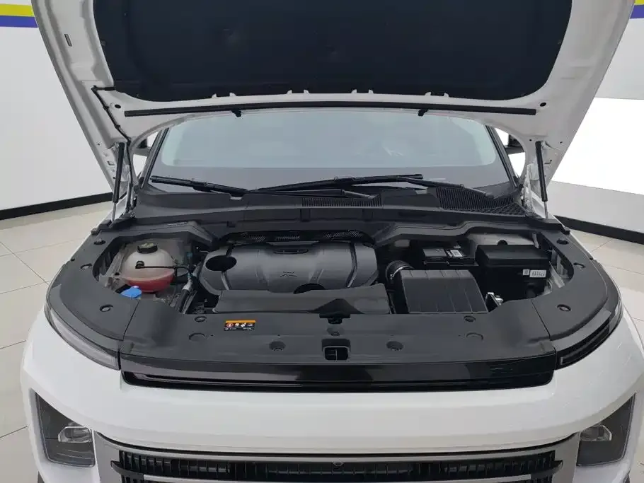 Geely Icon — фото 4