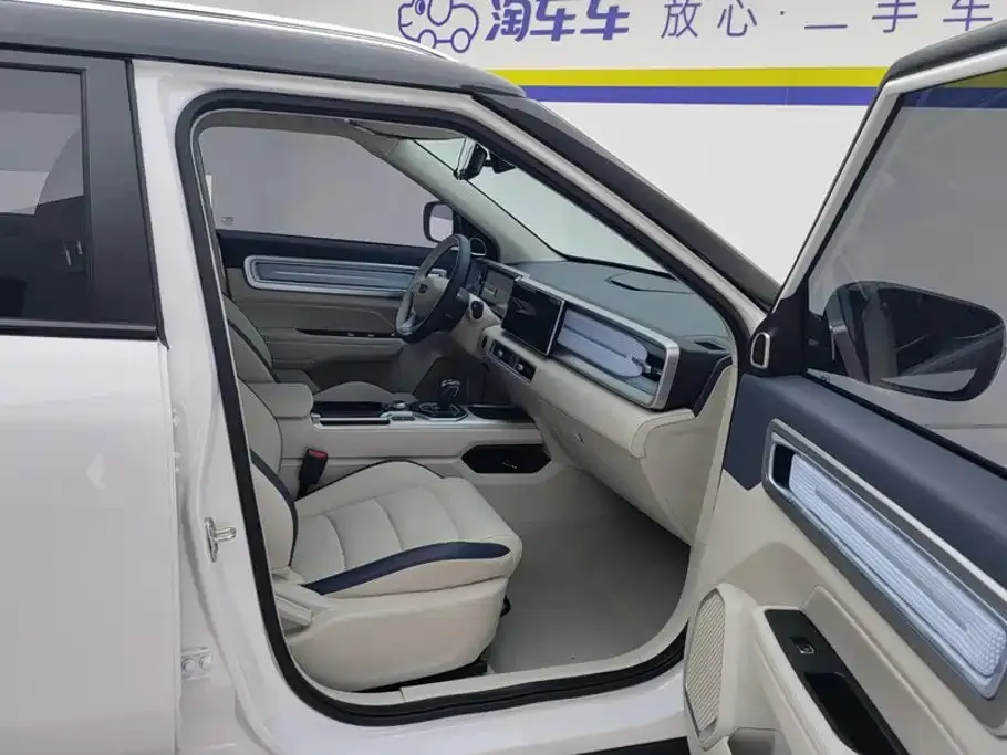Geely Icon — фото 8