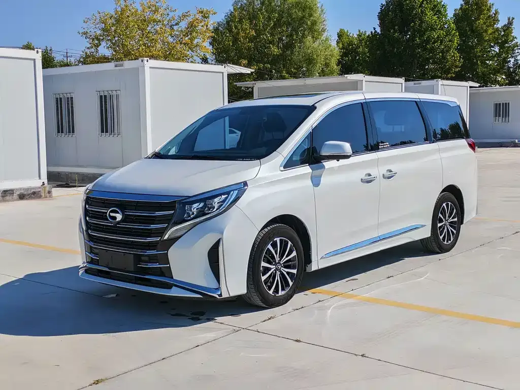 GAC Motor Trumpchi M8 — фото 1