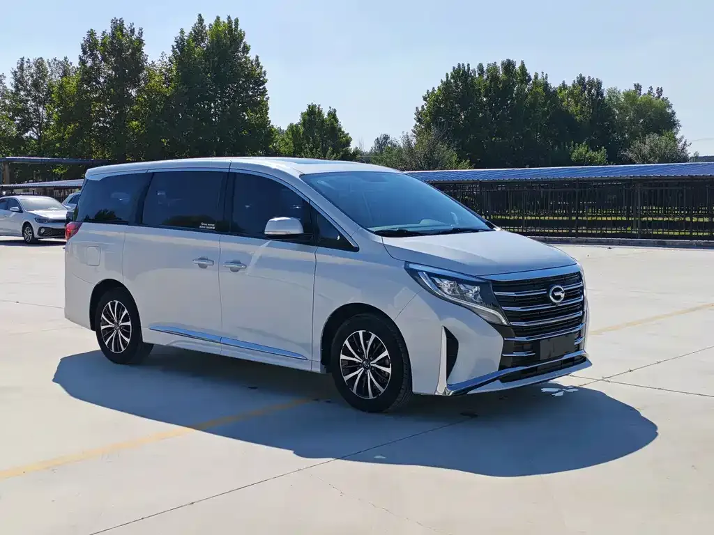 GAC Motor Trumpchi M8 — фото 8