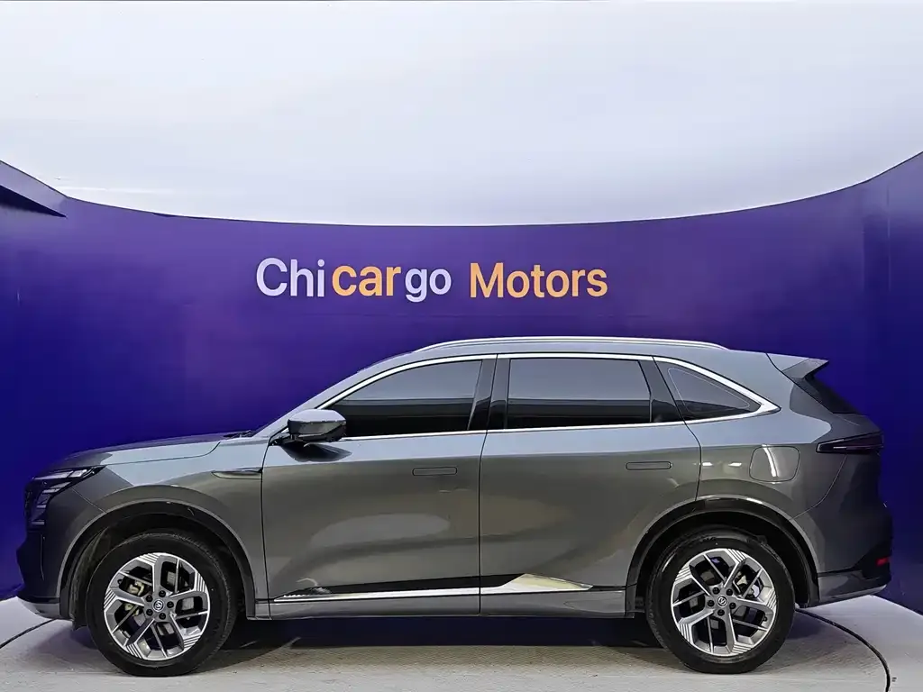 Changan CS75 PLUS — фото 2