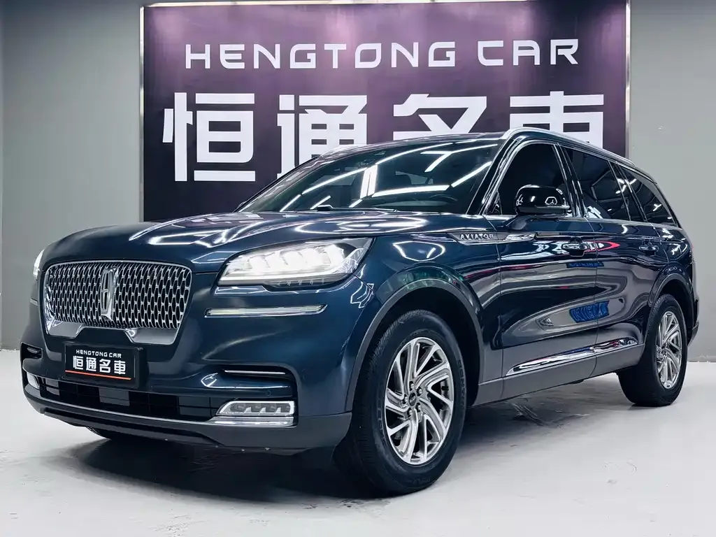 Lincoln Aviator — фото 1