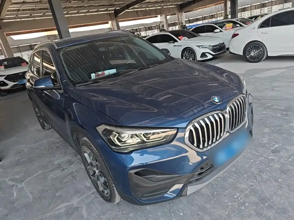 BMW X1 — фото 10