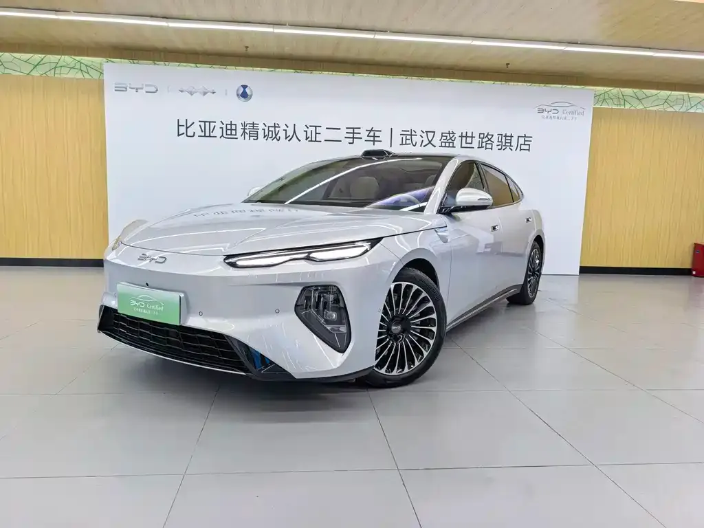 BYD Seal 08 — фото 1