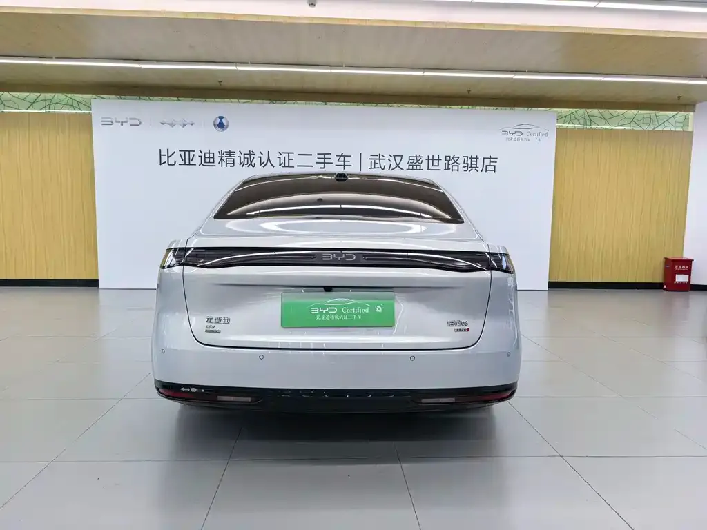 BYD Seal 08 — фото 6