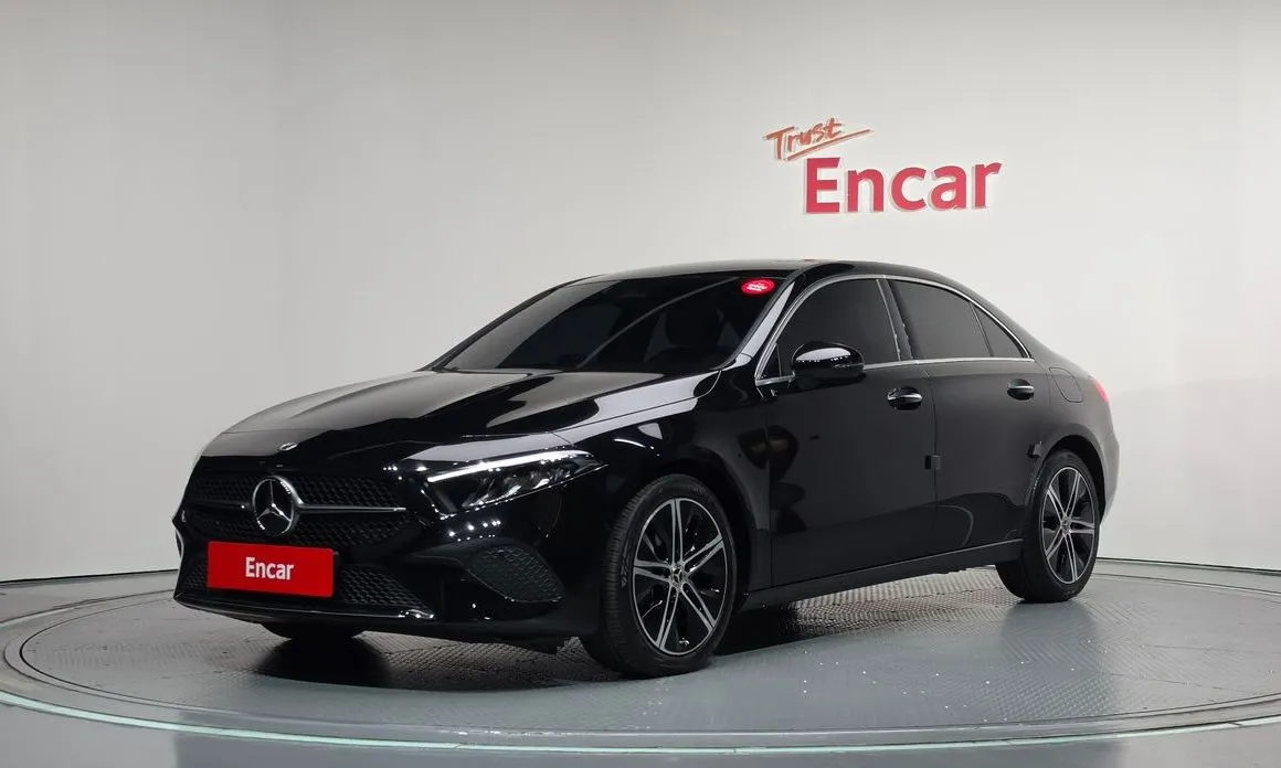 Mercedes-Benz A-Class — фото 1